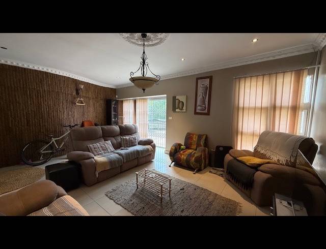 2 BEDROOM GATED ESTATE FOR SALE IN SHERWOOD